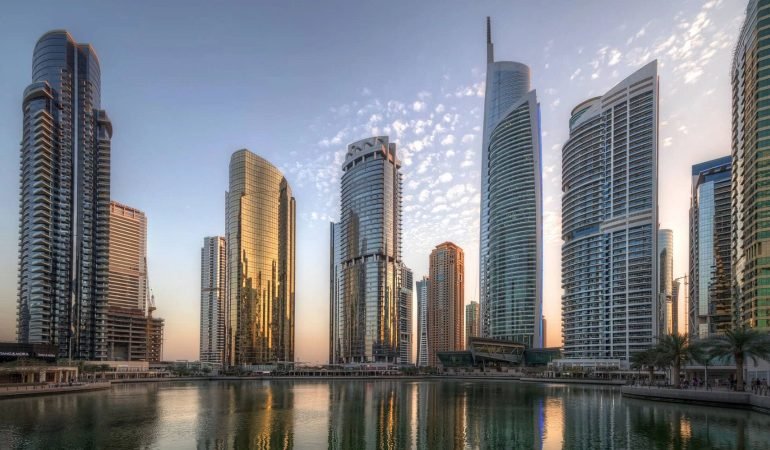 JLT